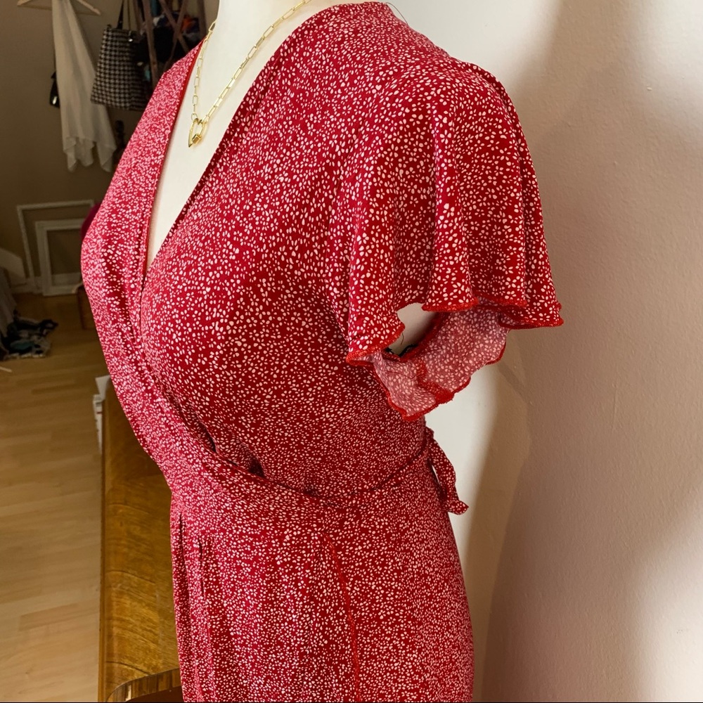 Adorable Red Floral Full Wrap Cap Sleeve Midi Dress - Picture 5 of 11
